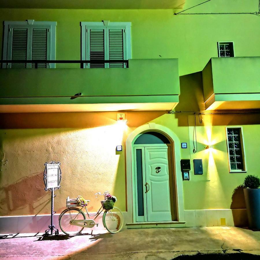 Bed and Breakfast Il Giardino Nascosto Portopalo Di Capo Passero Экстерьер фото
